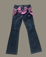 Load image into Gallery viewer, Pair of purple silk bow brooch with brooch fastening for attaching to clothes.