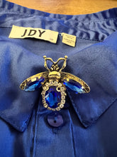 Load image into Gallery viewer, BeeJewelled Button Cover