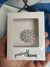 Load image into Gallery viewer, Margot