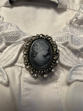 Load image into Gallery viewer, She’s all woman